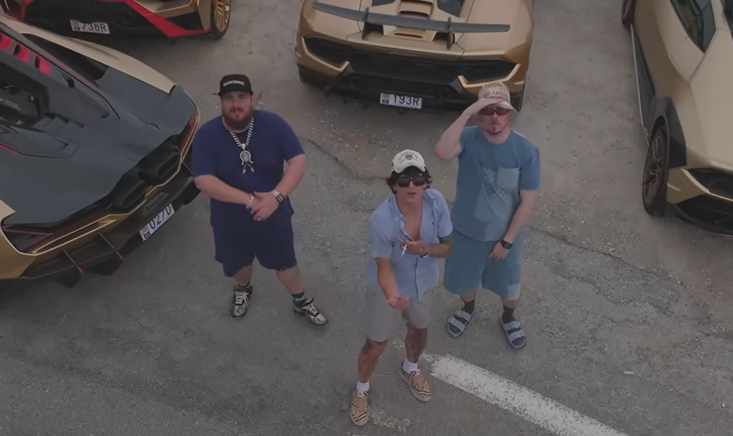 Tractopelle Musik – A Monaco Ft Baby Kirua (Clip Officiel)